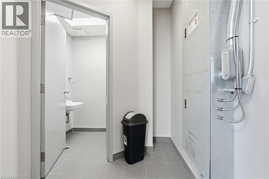 9300 Airport Road Unit# 520, Hamilton, Ontario  L0R 1W0 - Photo 12 - 40815755