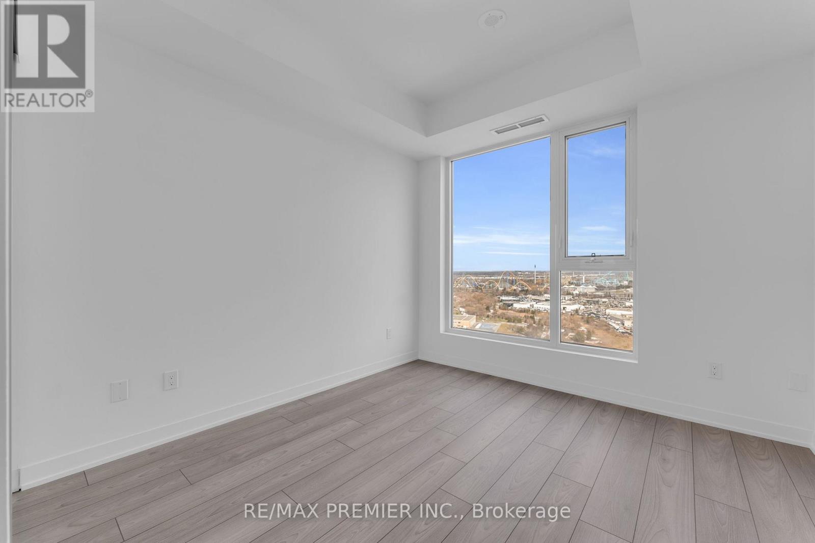 2326 - 498 Caldari Road, Vaughan, Ontario  L4K 0R6 - Photo 16 - N12876756