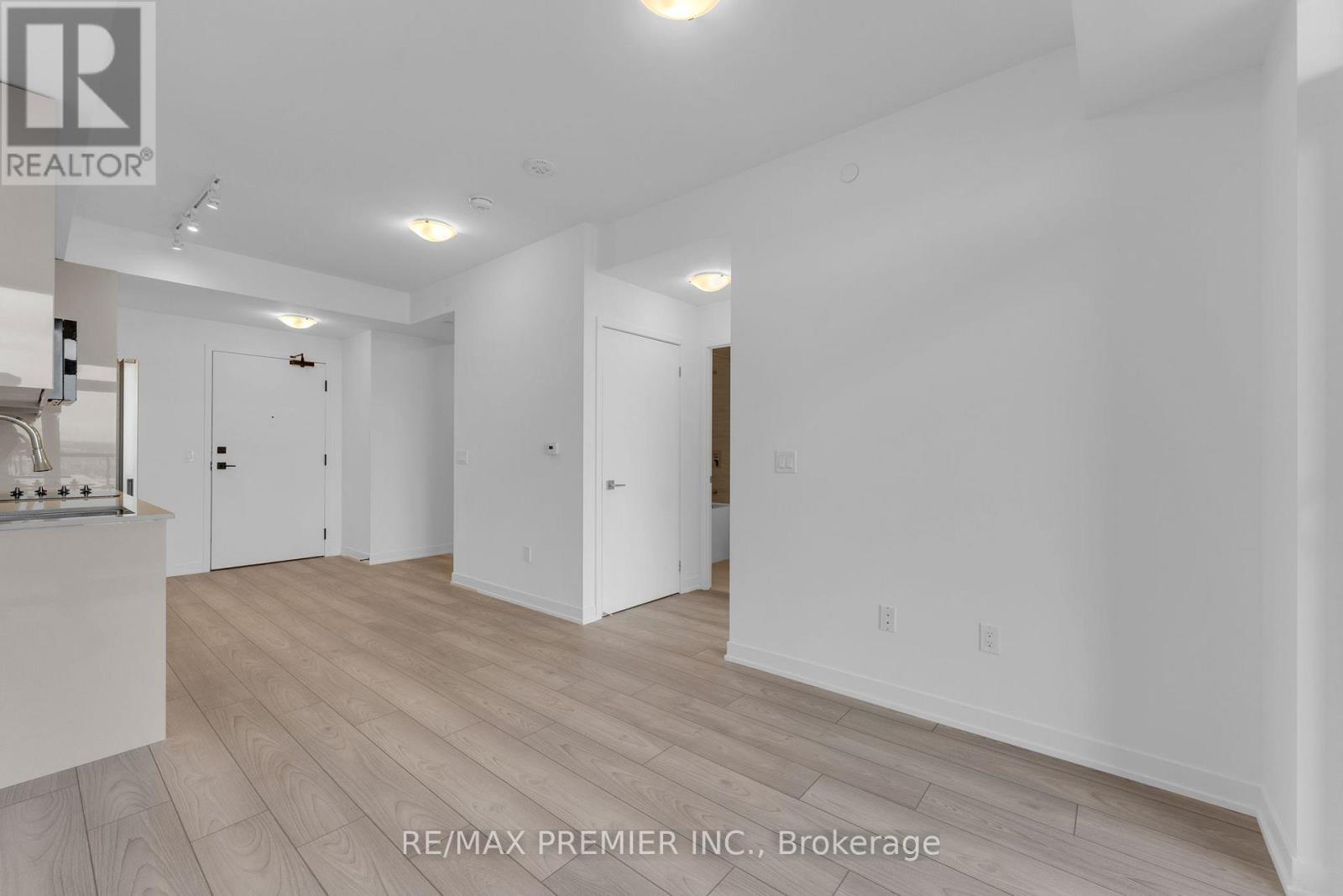 2326 - 498 Caldari Road, Vaughan, Ontario  L4K 0R6 - Photo 14 - N12876756