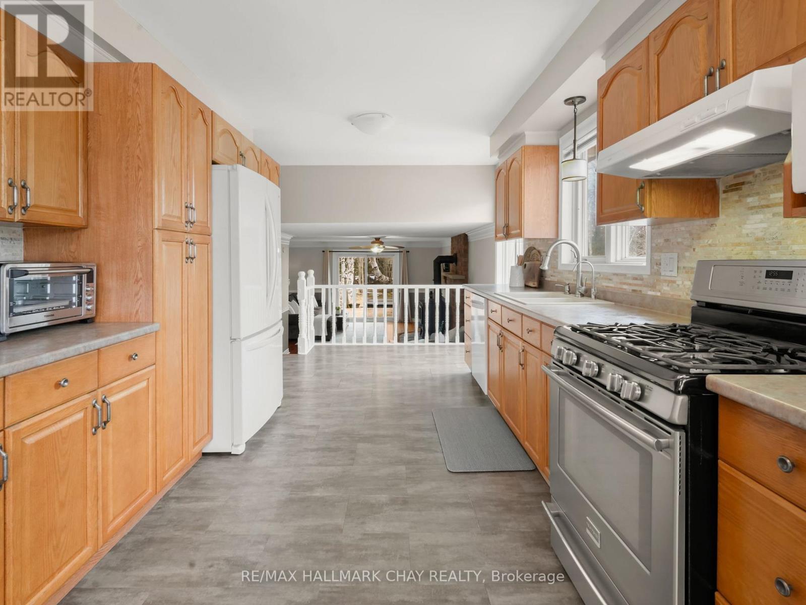 2209 Spring Street, Innisfil, Ontario  L9S 2B6 - Photo 9 - N12928598