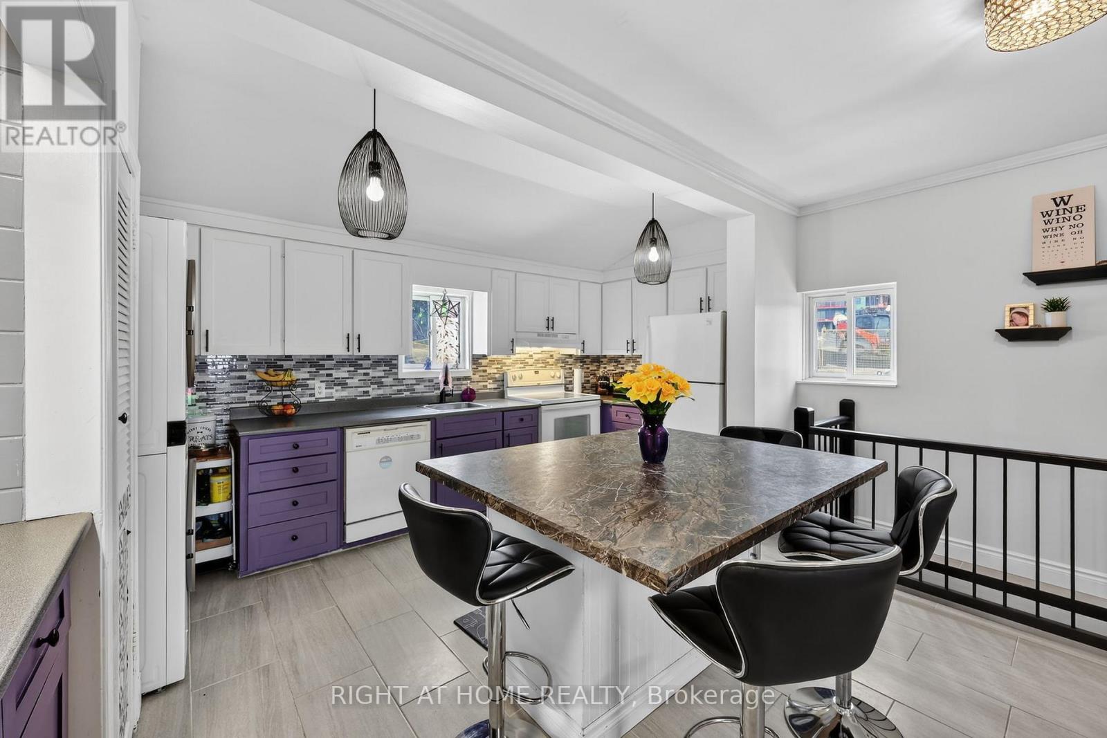 17 Grove Street W, Barrie, Ontario  L4N 1M6 - Photo 14 - S12928706