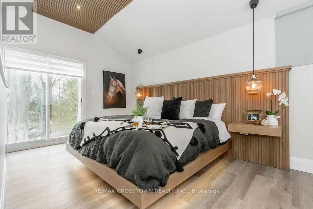 741 Cedarvale Drive, Innisfil, Ontario  L9S 4L2 - Photo 30 - N12928674