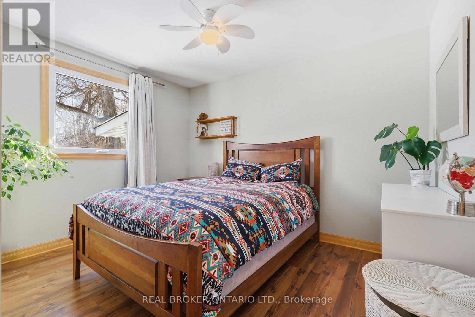 9 Pine Park Boulevard, Adjala-Tosorontio, Ontario  L0M 1J0 - Photo 20 - N12928696