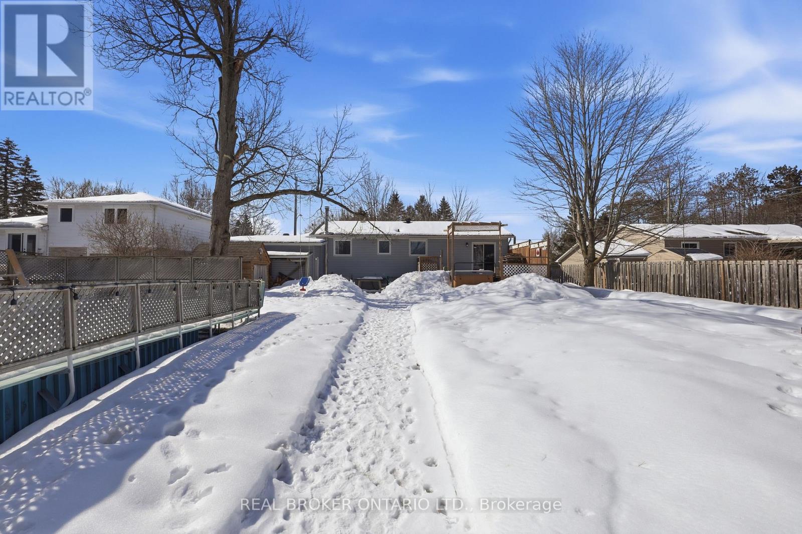 9 Pine Park Boulevard, Adjala-Tosorontio, Ontario  L0M 1J0 - Photo 39 - N12928696
