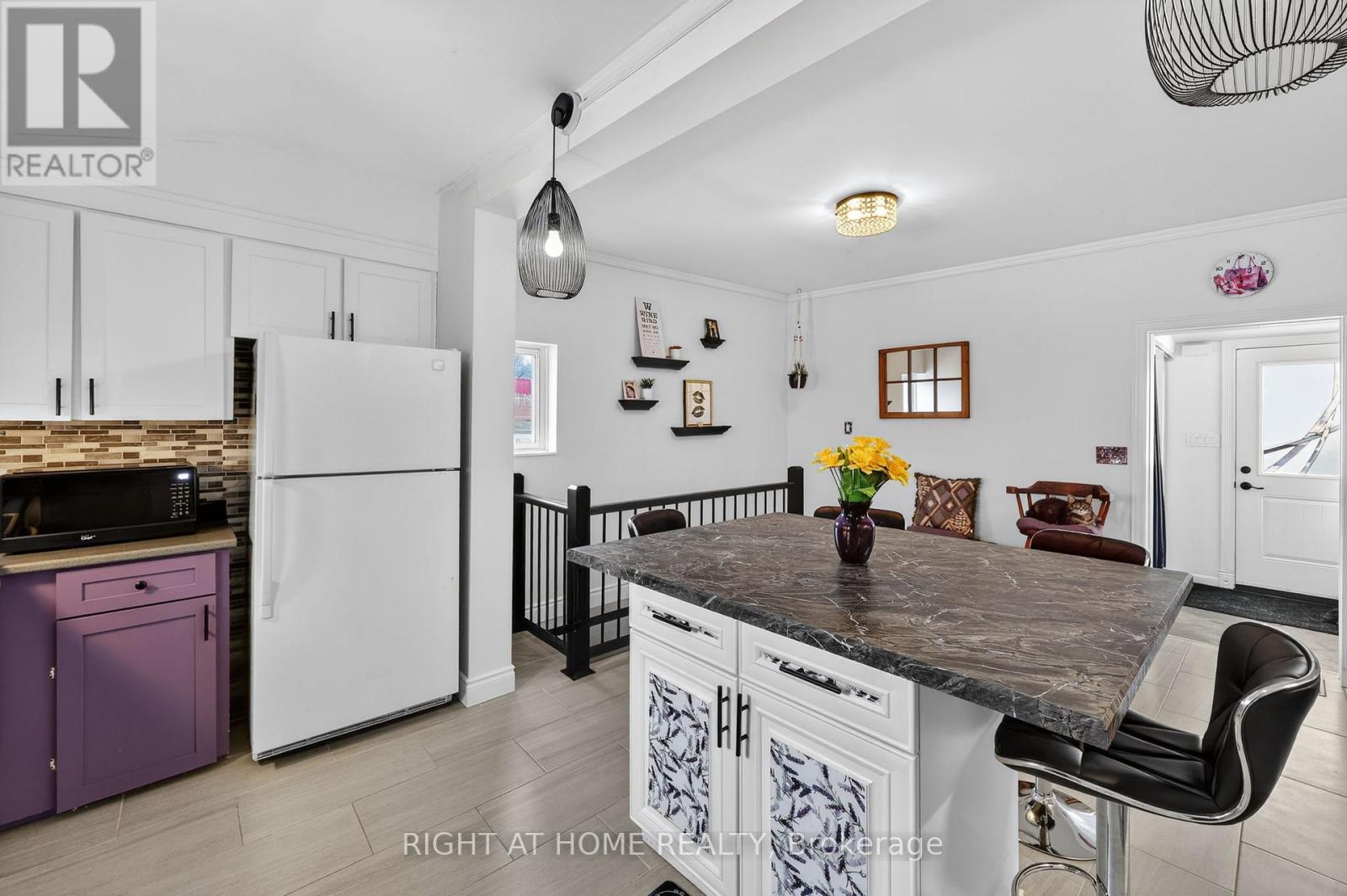 17 Grove Street W, Barrie, Ontario  L4N 1M6 - Photo 12 - S12928706