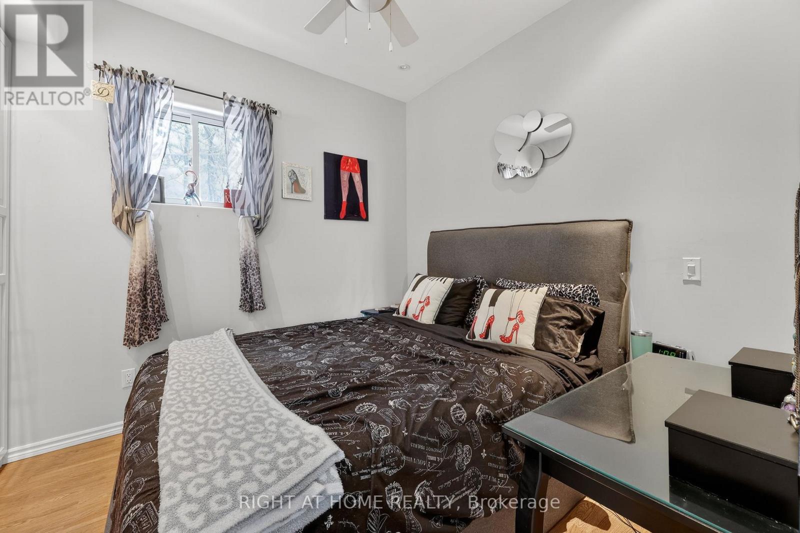 17 Grove Street W, Barrie, Ontario  L4N 1M6 - Photo 19 - S12928706