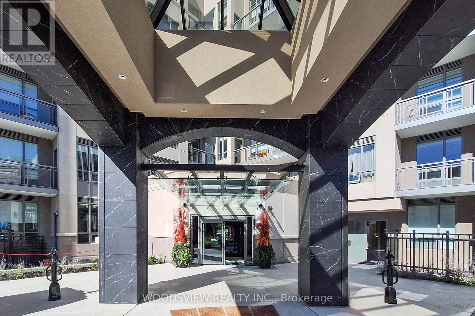 533 - 2075 King Road, King, Ontario  L7B 0R6 - Photo 7 - N12928694