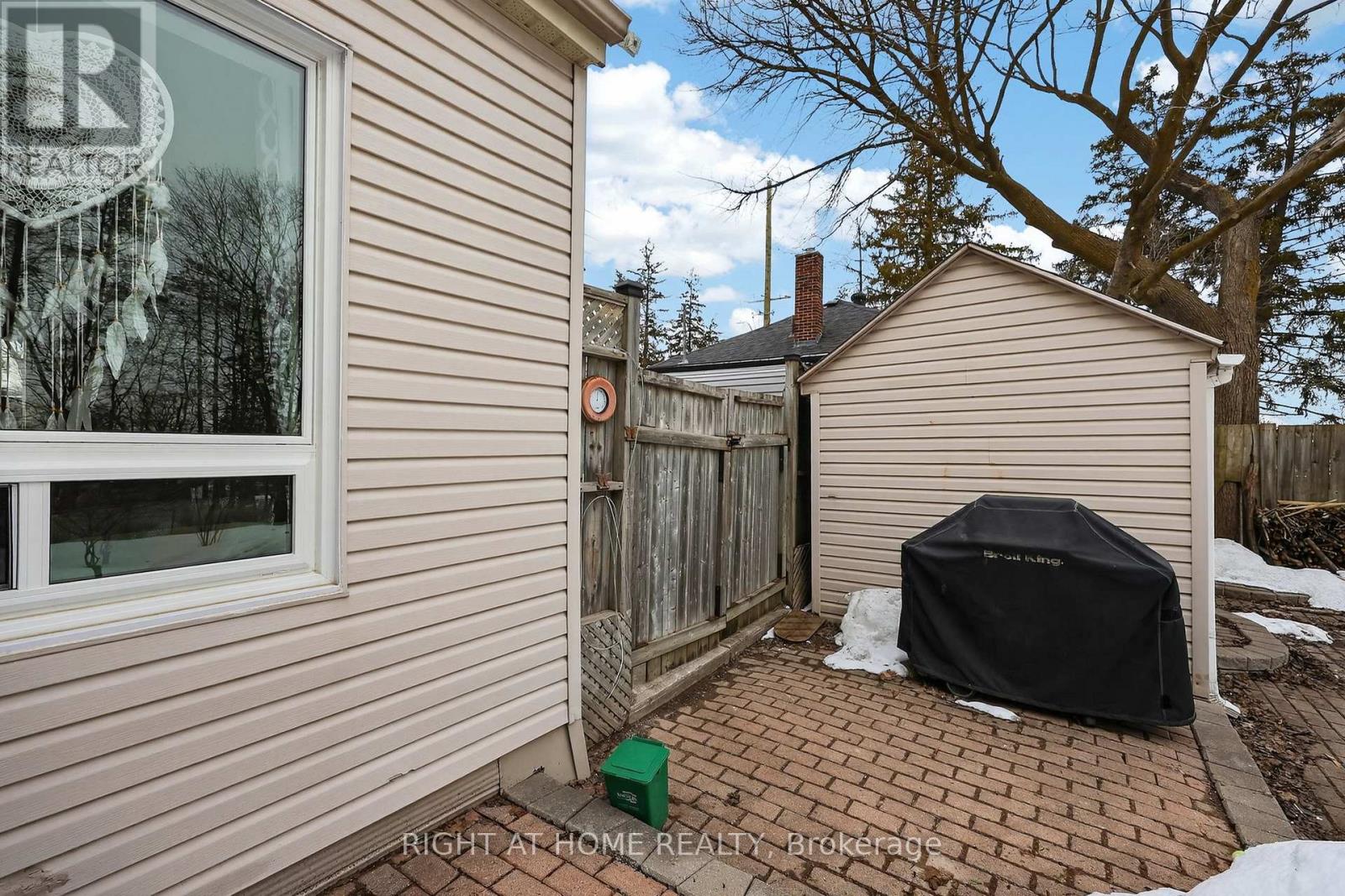 17 Grove Street W, Barrie, Ontario  L4N 1M6 - Photo 33 - S12928706