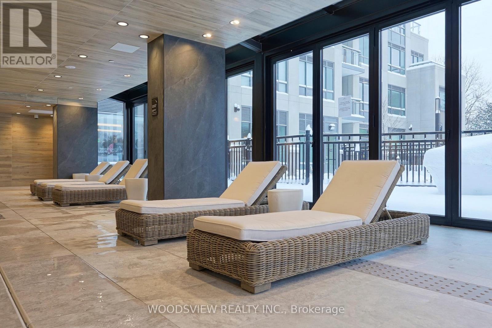 533 - 2075 King Road, King, Ontario  L7B 0R6 - Photo 33 - N12928694