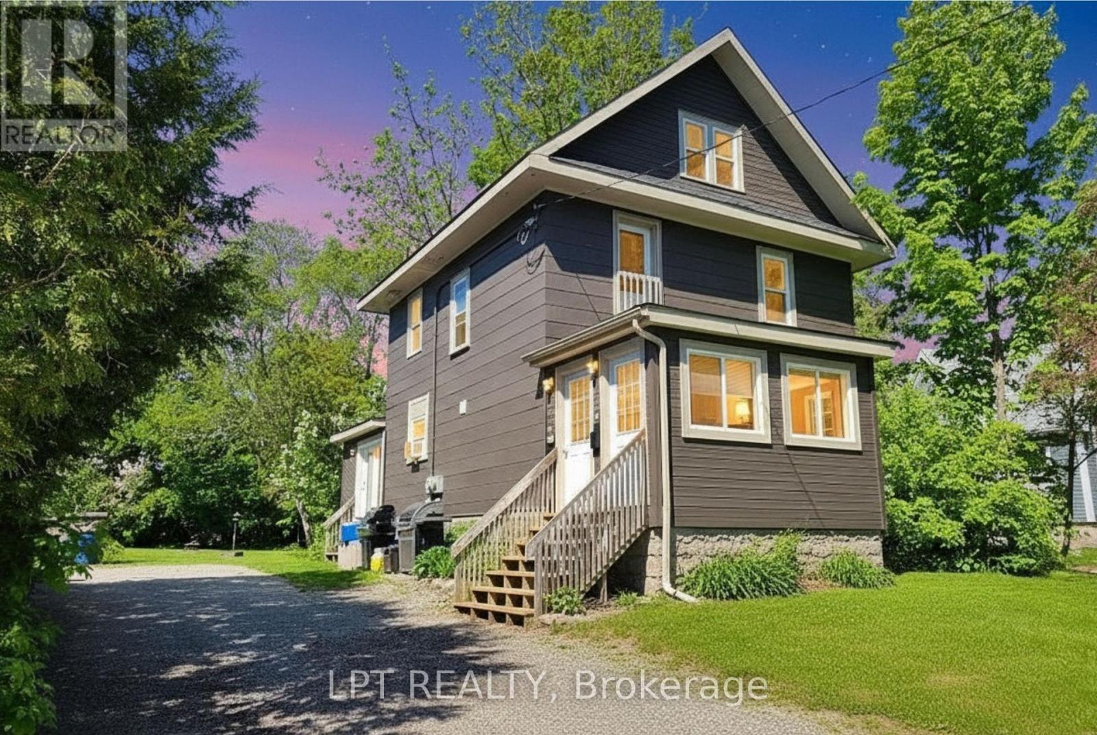 436 QUEEN STREET, Midland, Ontario