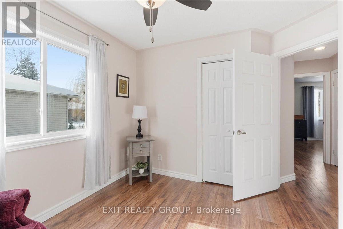 14 Stonegate Crescent, Quinte West, Ontario  K0K 2C0 - Photo 17 - X12930284