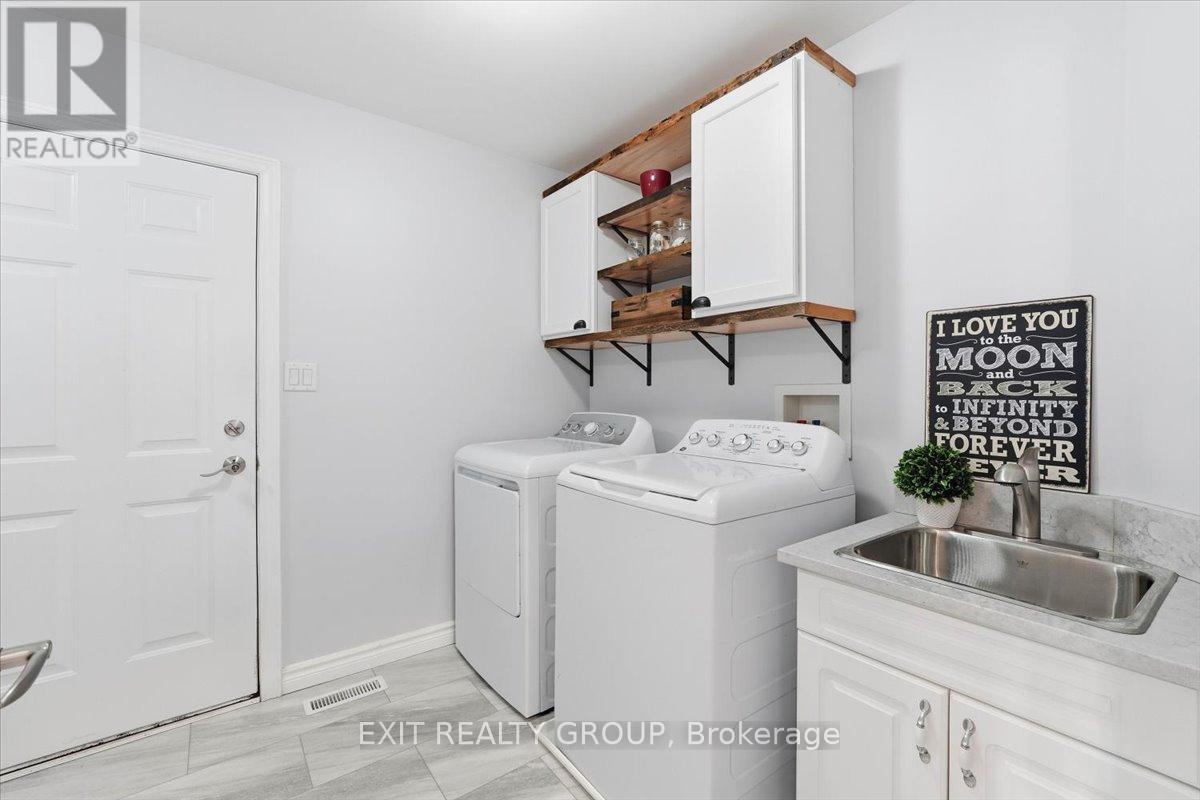 14 Stonegate Crescent, Quinte West, Ontario  K0K 2C0 - Photo 22 - X12930284