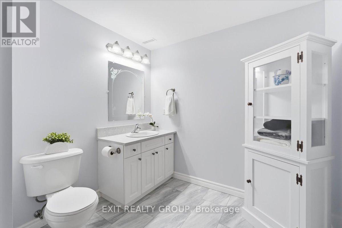 14 Stonegate Crescent, Quinte West, Ontario  K0K 2C0 - Photo 26 - X12930284