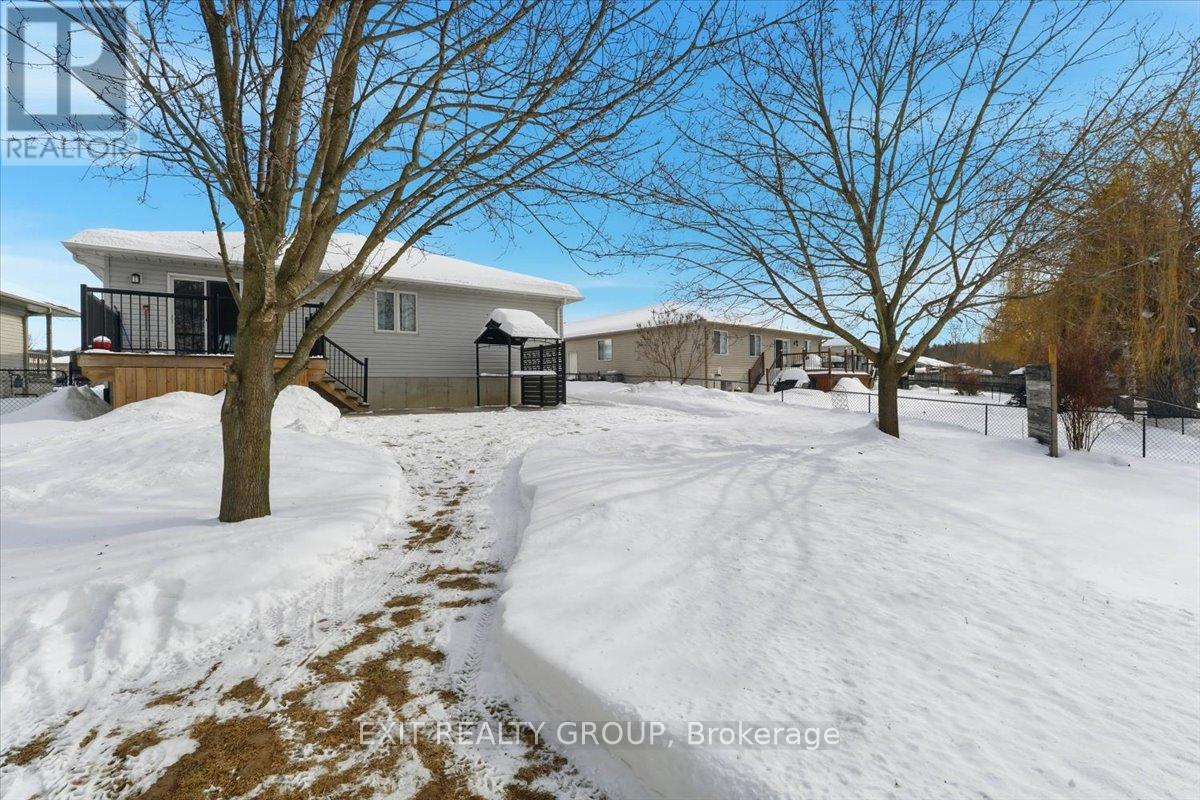 14 Stonegate Crescent, Quinte West, Ontario  K0K 2C0 - Photo 30 - X12930284