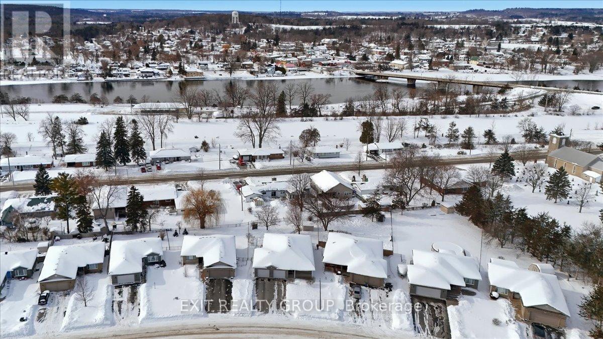 14 Stonegate Crescent, Quinte West, Ontario  K0K 2C0 - Photo 34 - X12930284