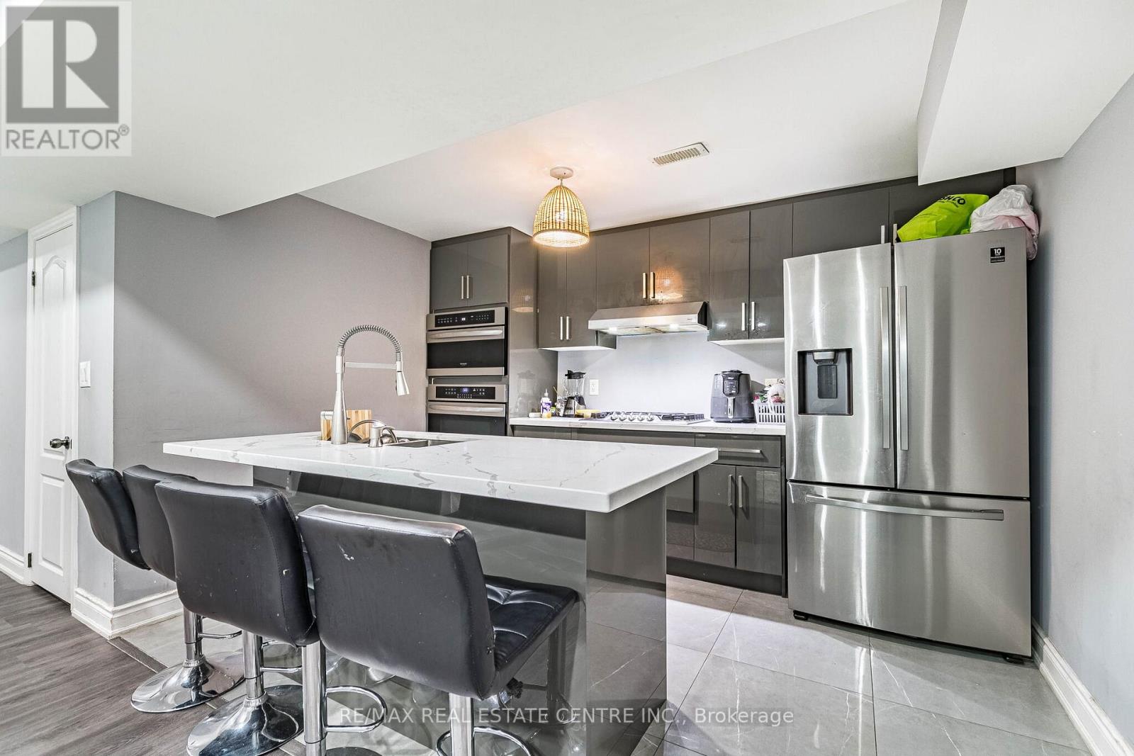 102 Timberlane Drive, Brampton, Ontario  L6Y 4V7 - Photo 36 - W12928270