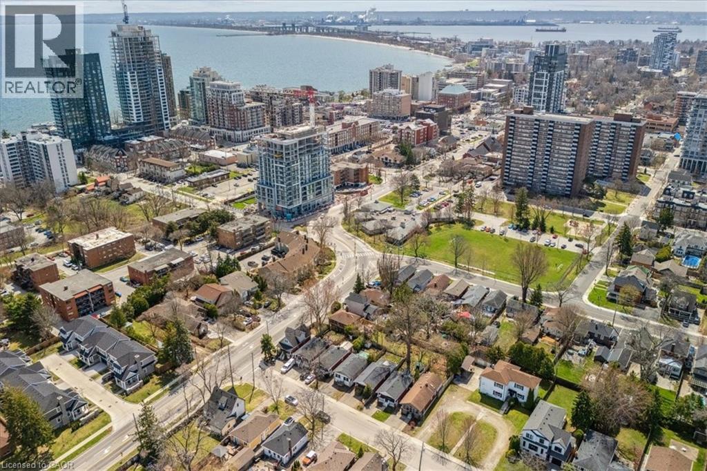 2113 New Street, Burlington, Ontario  L7R 1H7 - Photo 38 - 40815681