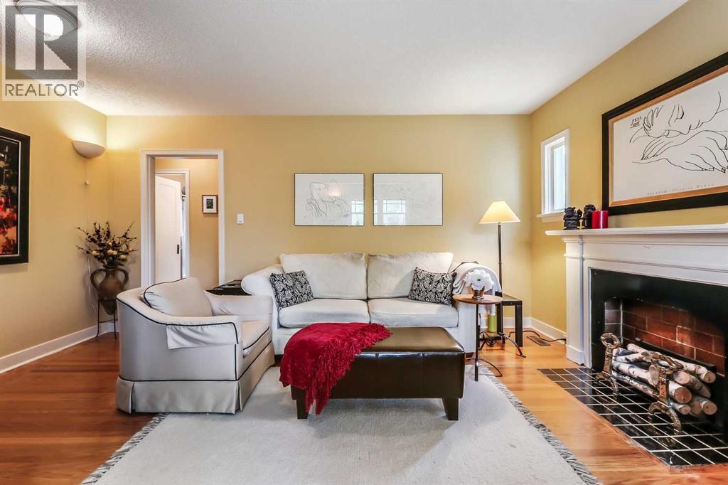 409 12 Avenue Nw, Calgary, Alberta  T2M 0E1 - Photo 5 - A2295231