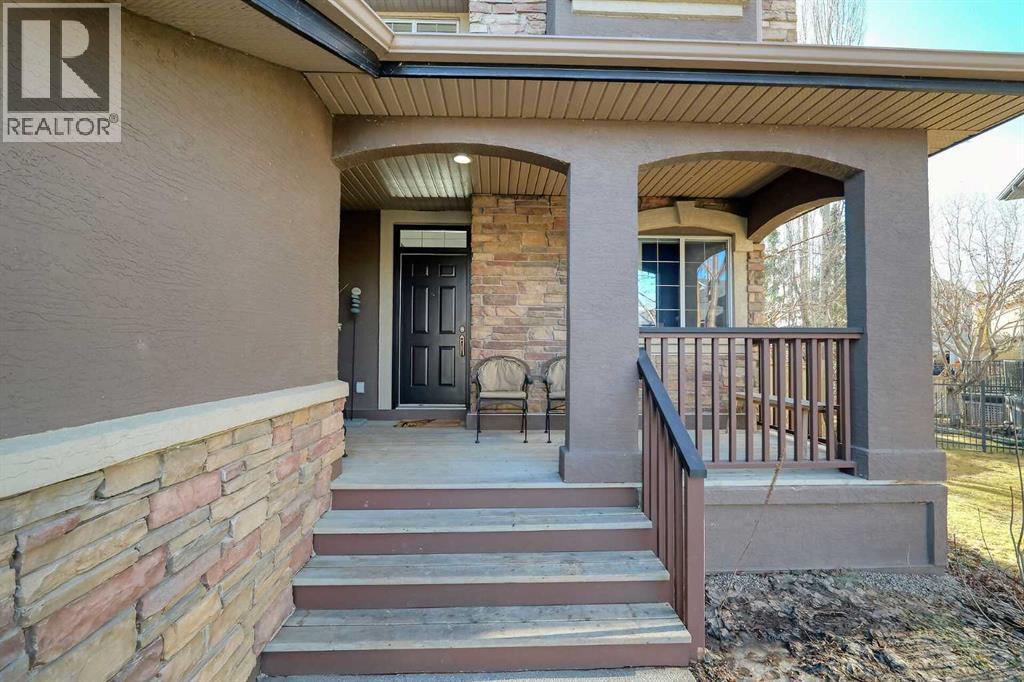 48 Cranleigh Court Se, Calgary, Alberta  T3M 1C9 - Photo 2 - A2295880