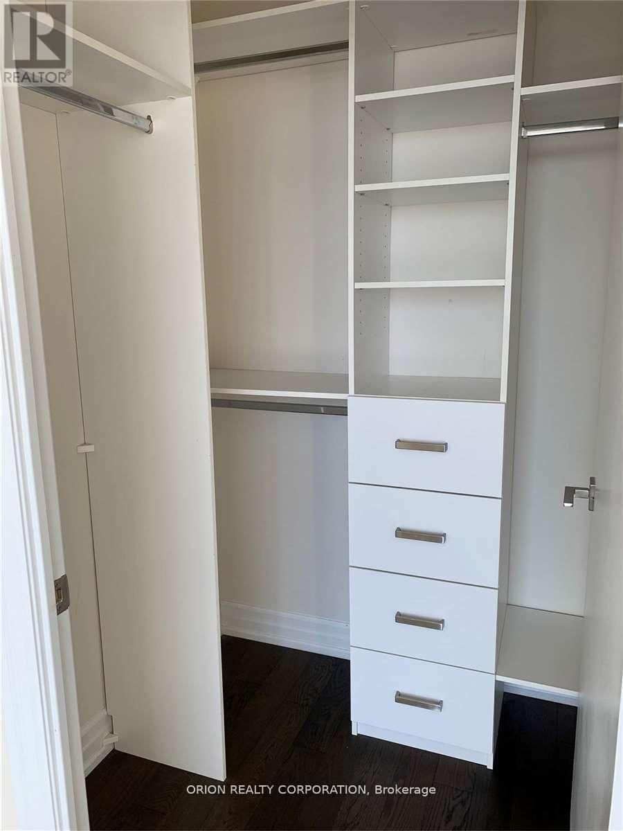 4209 - 4011 Brickstone Mews, Mississauga, Ontario  L5B 0J7 - Photo 9 - W12928596