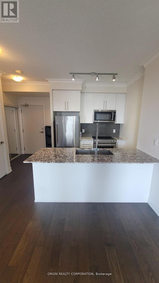 4209 - 4011 Brickstone Mews, Mississauga, Ontario  L5B 0J7 - Photo 3 - W12928596