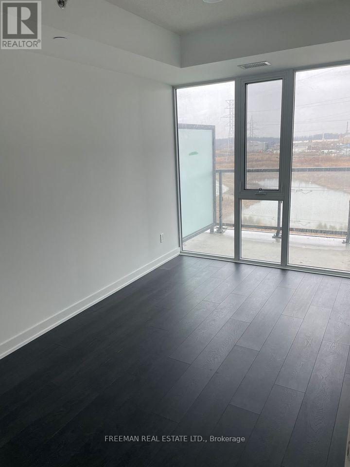 B608 - 3200 Dakota Common, Burlington, Ontario  L7M 2A7 - Photo 5 - W12928616