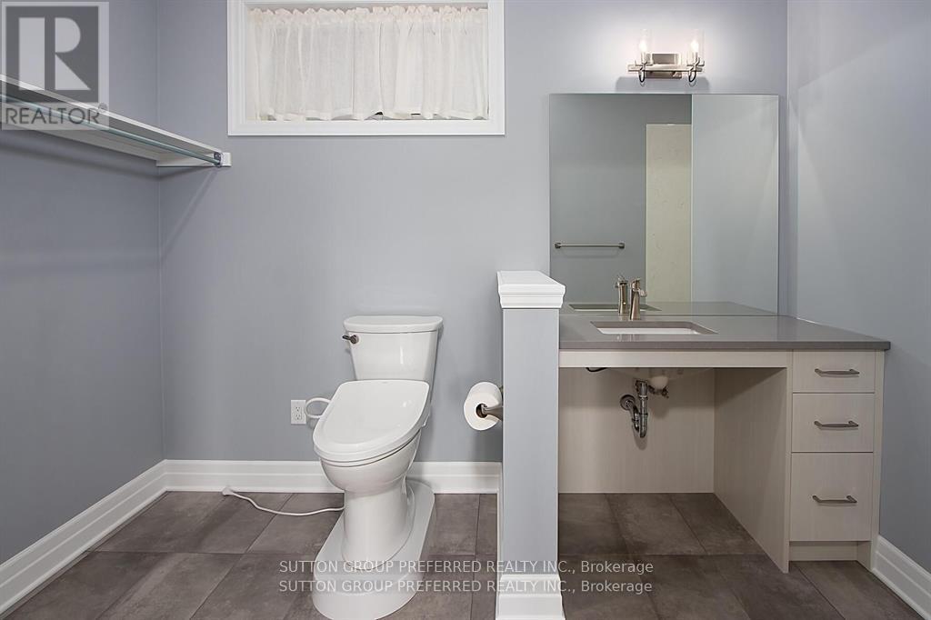 114 Barons Court, Central Elgin, Ontario N0L 1B0 - Photo 17 - X12930248