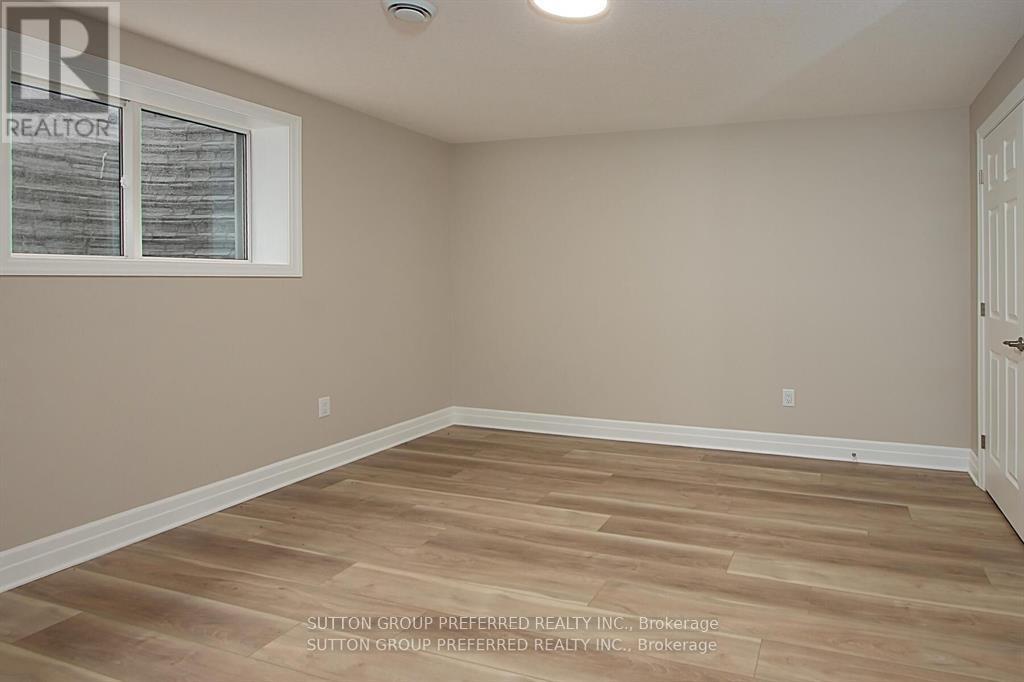 114 Barons Court, Central Elgin, Ontario N0L 1B0 - Photo 26 - X12930248