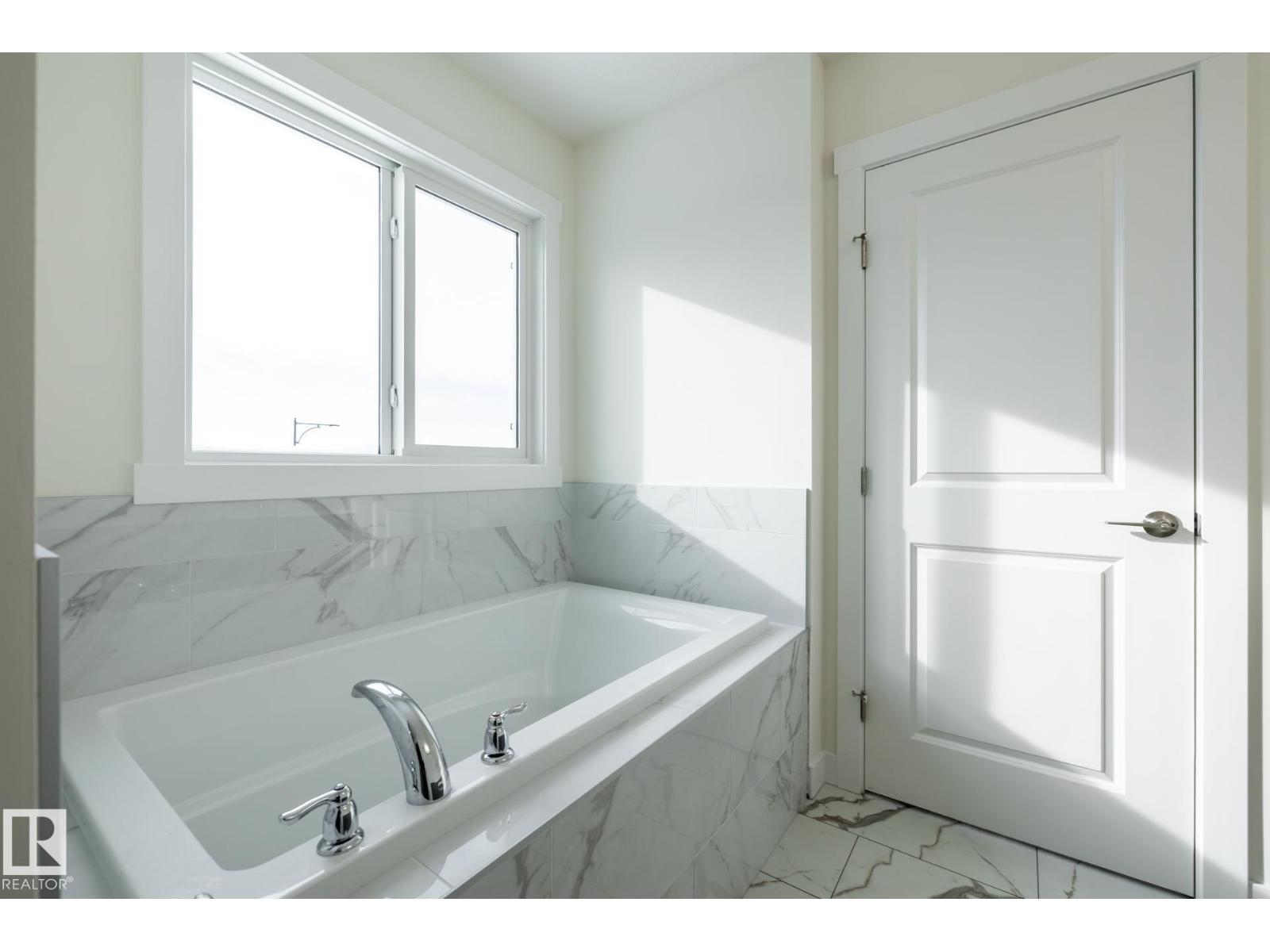 5069 Cawsey Li Sw, Edmonton, Alberta T6W 4M6 - Photo 19 - E4470121