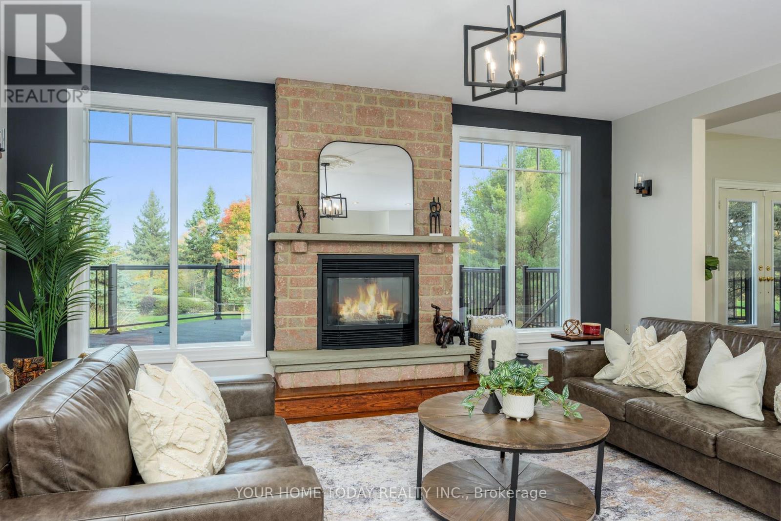 21 Turtle Lake Drive, Halton Hills, Ontario  L7J 2W7 - Photo 8 - W12928654