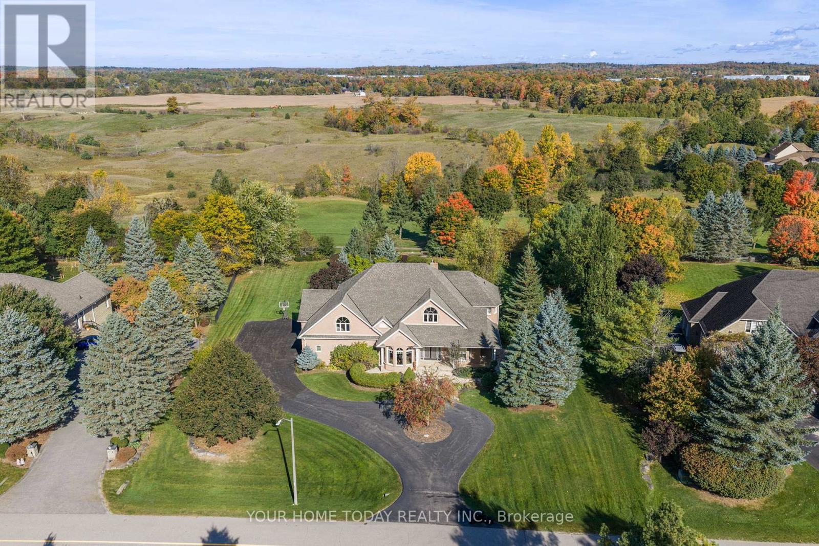 21 Turtle Lake Drive, Halton Hills, Ontario  L7J 2W7 - Photo 4 - W12928654