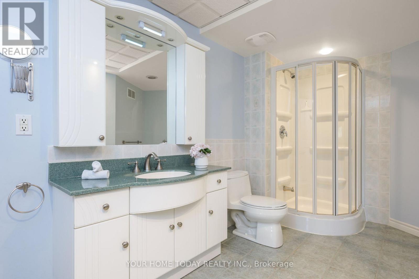 21 Turtle Lake Drive, Halton Hills, Ontario  L7J 2W7 - Photo 42 - W12928654