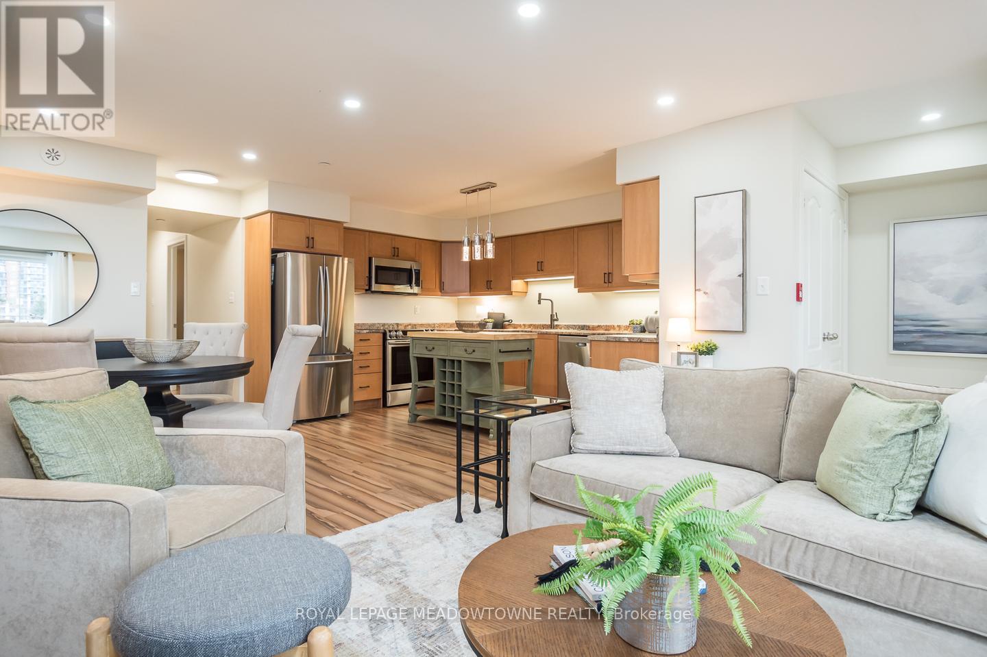 10 - 51 Hays Boulevard, Oakville, Ontario  L6H 0J1 - Photo 14 - W12928688