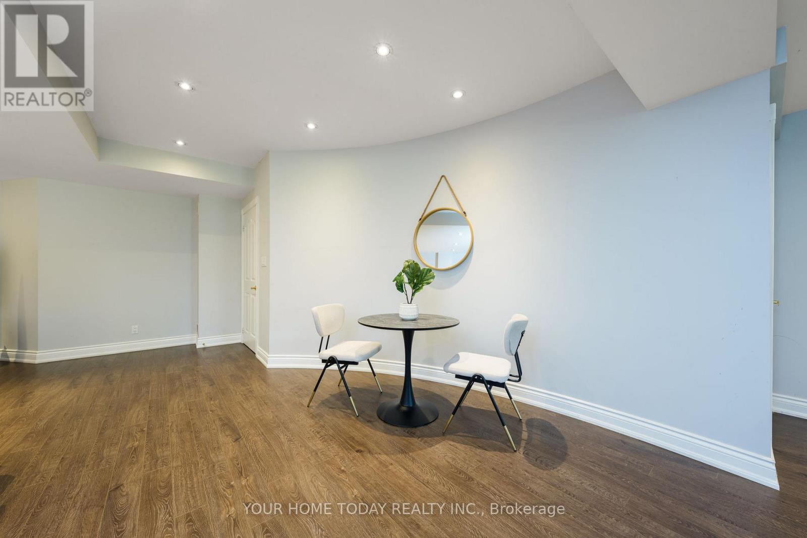 21 Turtle Lake Drive, Halton Hills, Ontario  L7J 2W7 - Photo 36 - W12928654