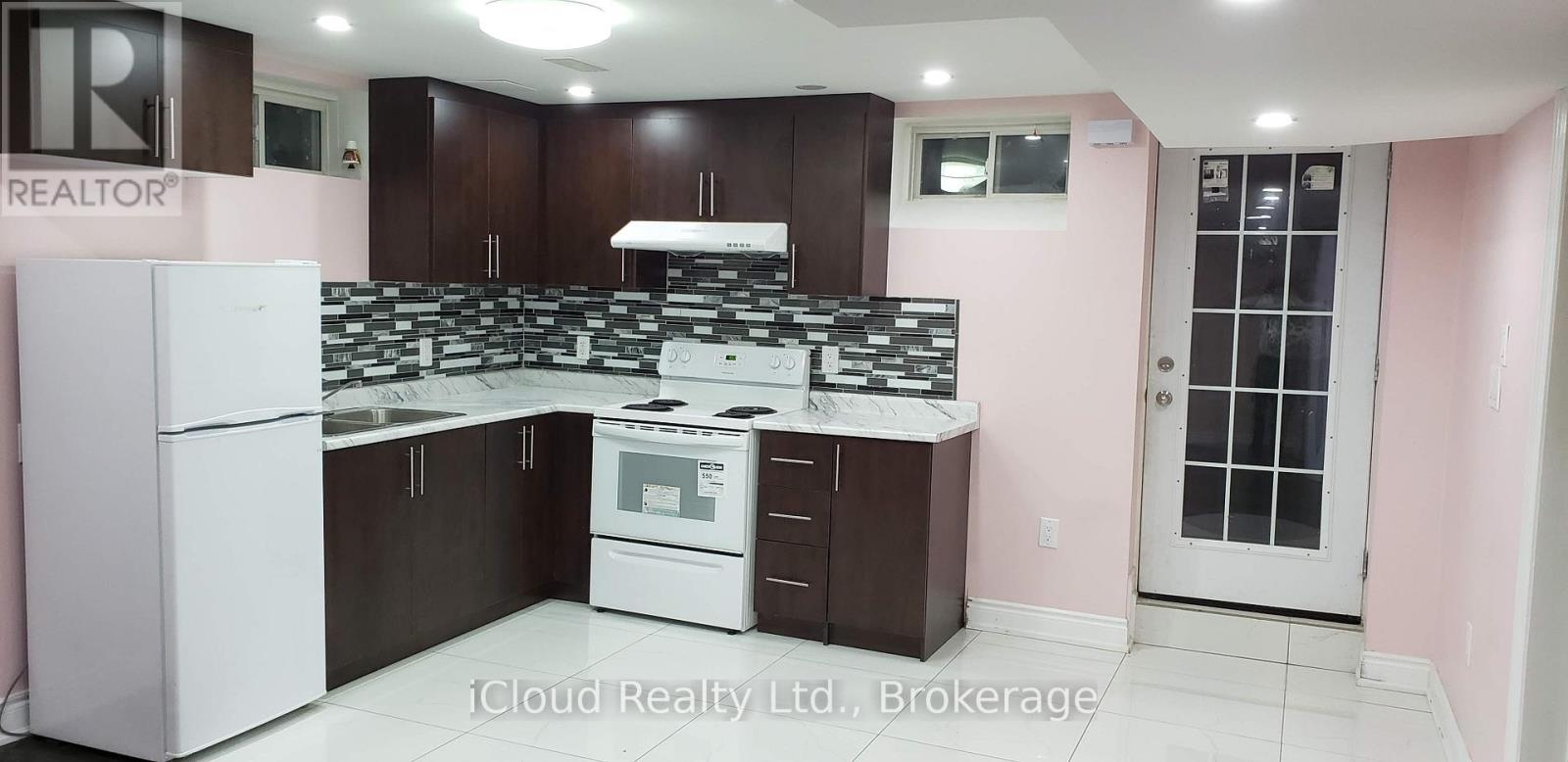 Bsmt - 1428 Samuelson Circle, Mississauga, Ontario  L5N 7Z2 - Photo 2 - W12928716