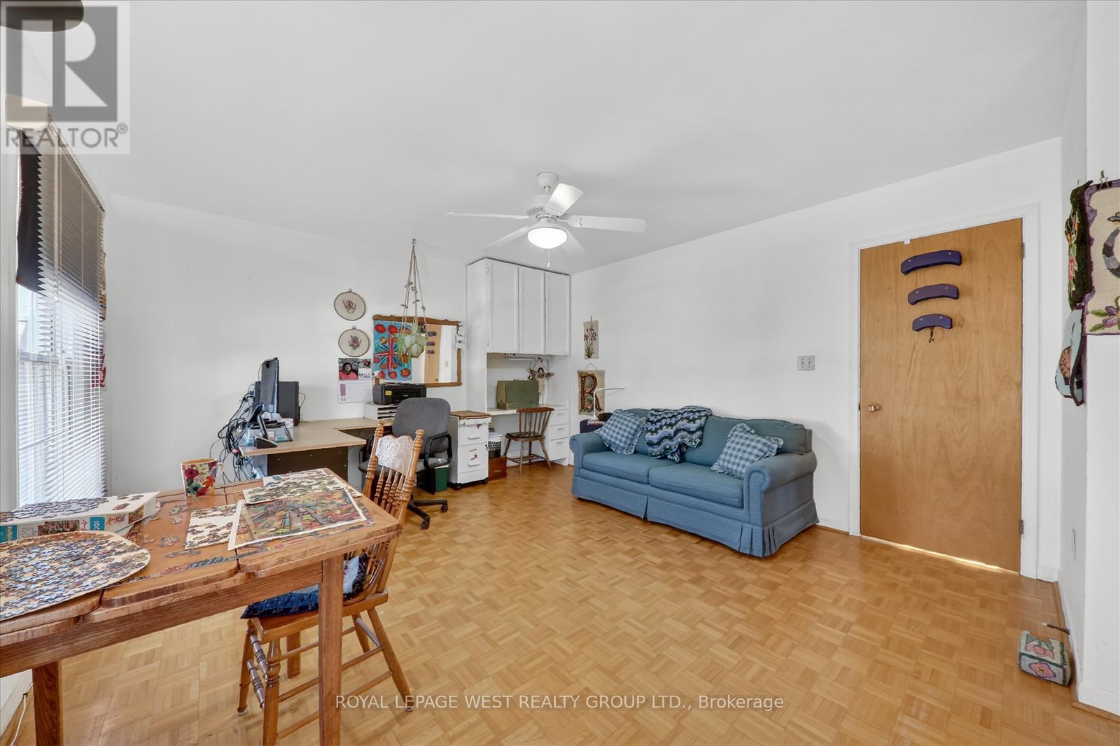 35 Roxaline Street, Toronto, Ontario  M9P 2Z1 - Photo 19 - W12928724