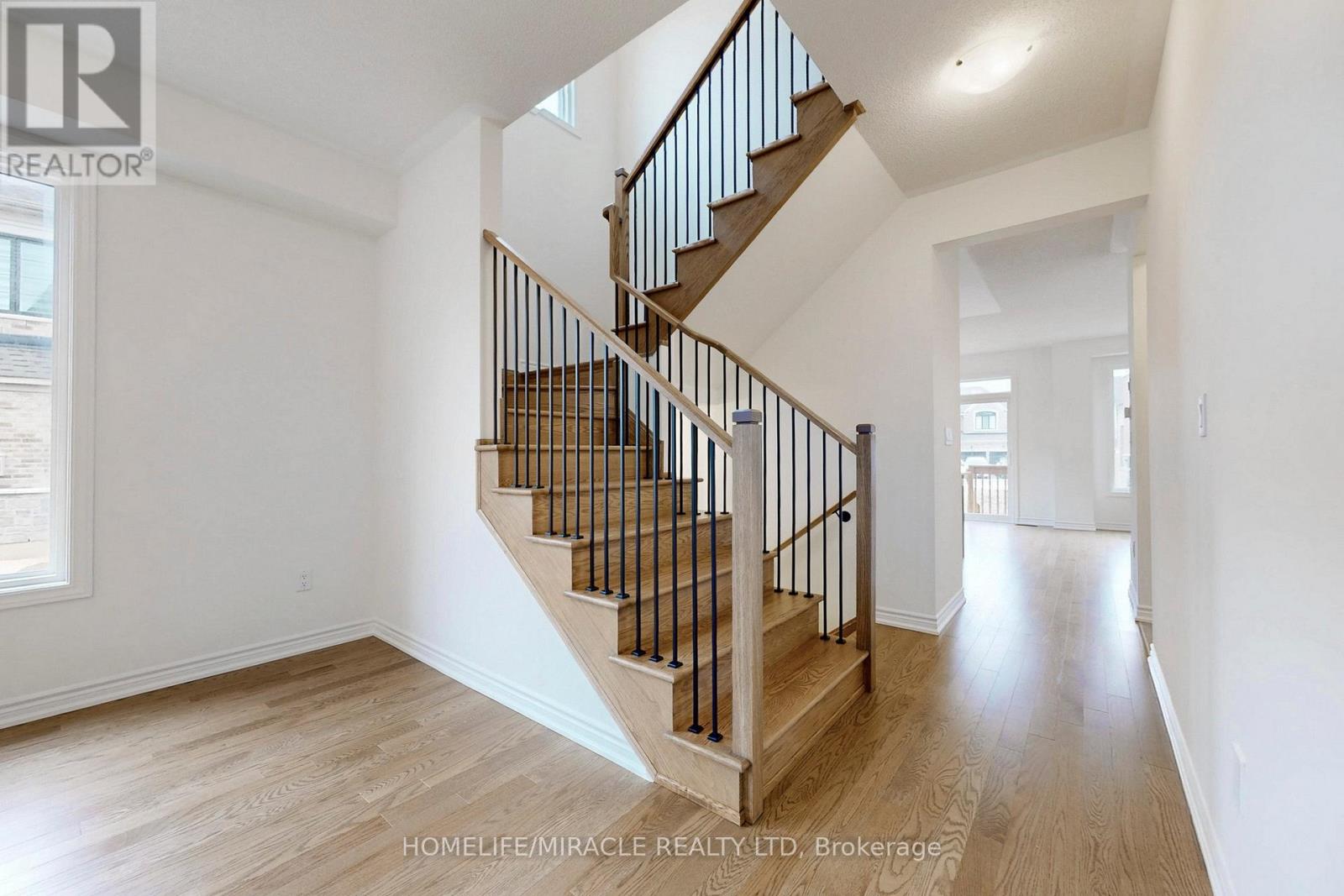 1460 Chamomile Crescent, Milton, Ontario  L9E 2E9 - Photo 22 - W12928730