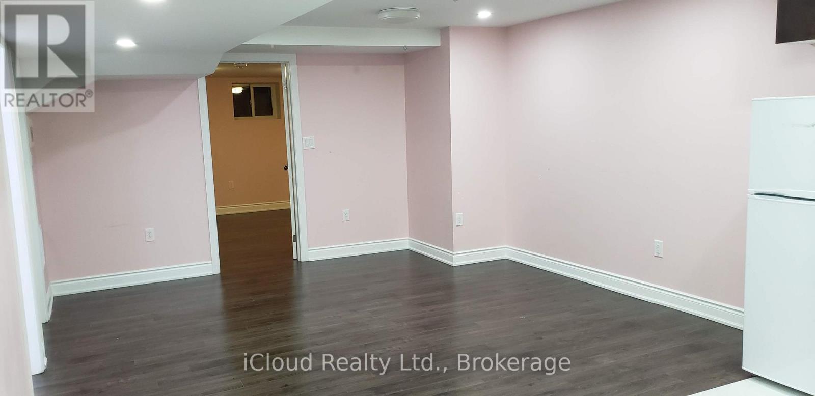 Bsmt - 1428 Samuelson Circle, Mississauga, Ontario  L5N 7Z2 - Photo 3 - W12928716