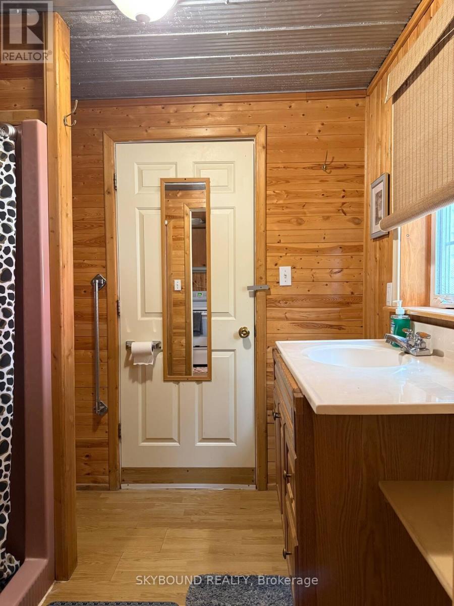 7461 Highway 6, Northern Bruce Peninsula, Ontario  N0H 2R0 - Photo 8 - X12927346