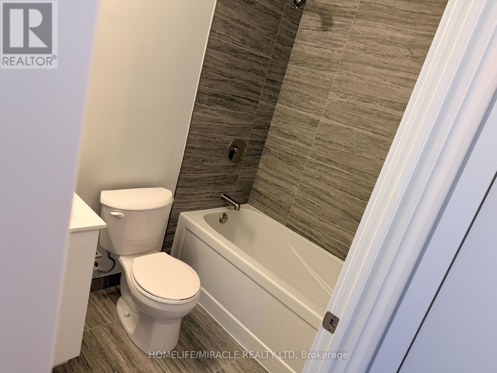 3210 - 25 Wellington Street S, Kitchener, Ontario  N2G 0G5 - Photo 15 - X12928298