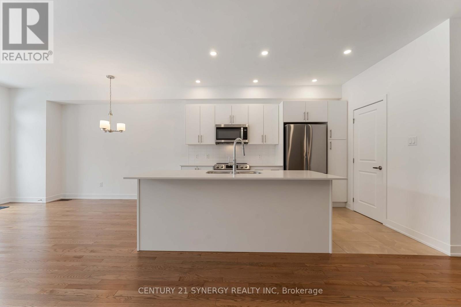 254 Finsbury Avenue, Ottawa, Ontario  K2S 2Y2 - Photo 14 - X12930296