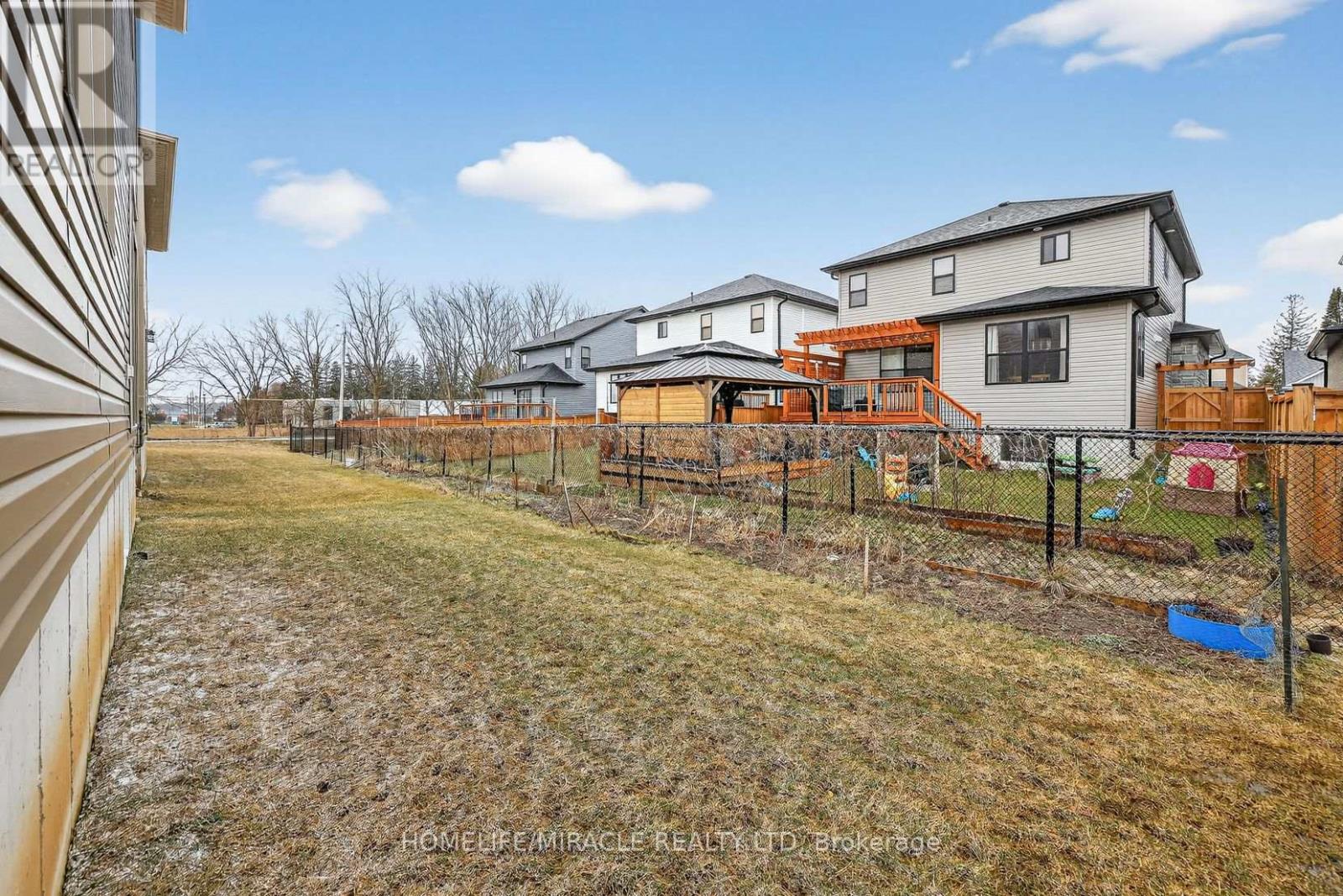 74 Cash Crescent, Ingersoll, Ontario  L9T 0K6 - Photo 33 - X12928328