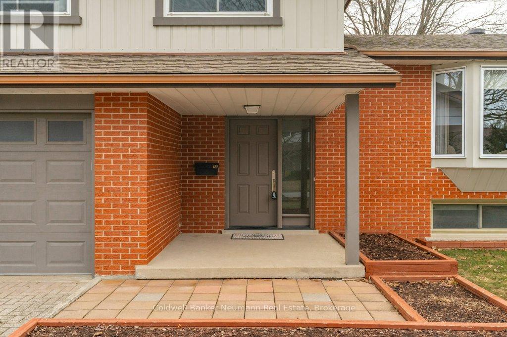 15 Hickory Street, Guelph, Ontario  N1G 2X2 - Photo 9 - X12913108