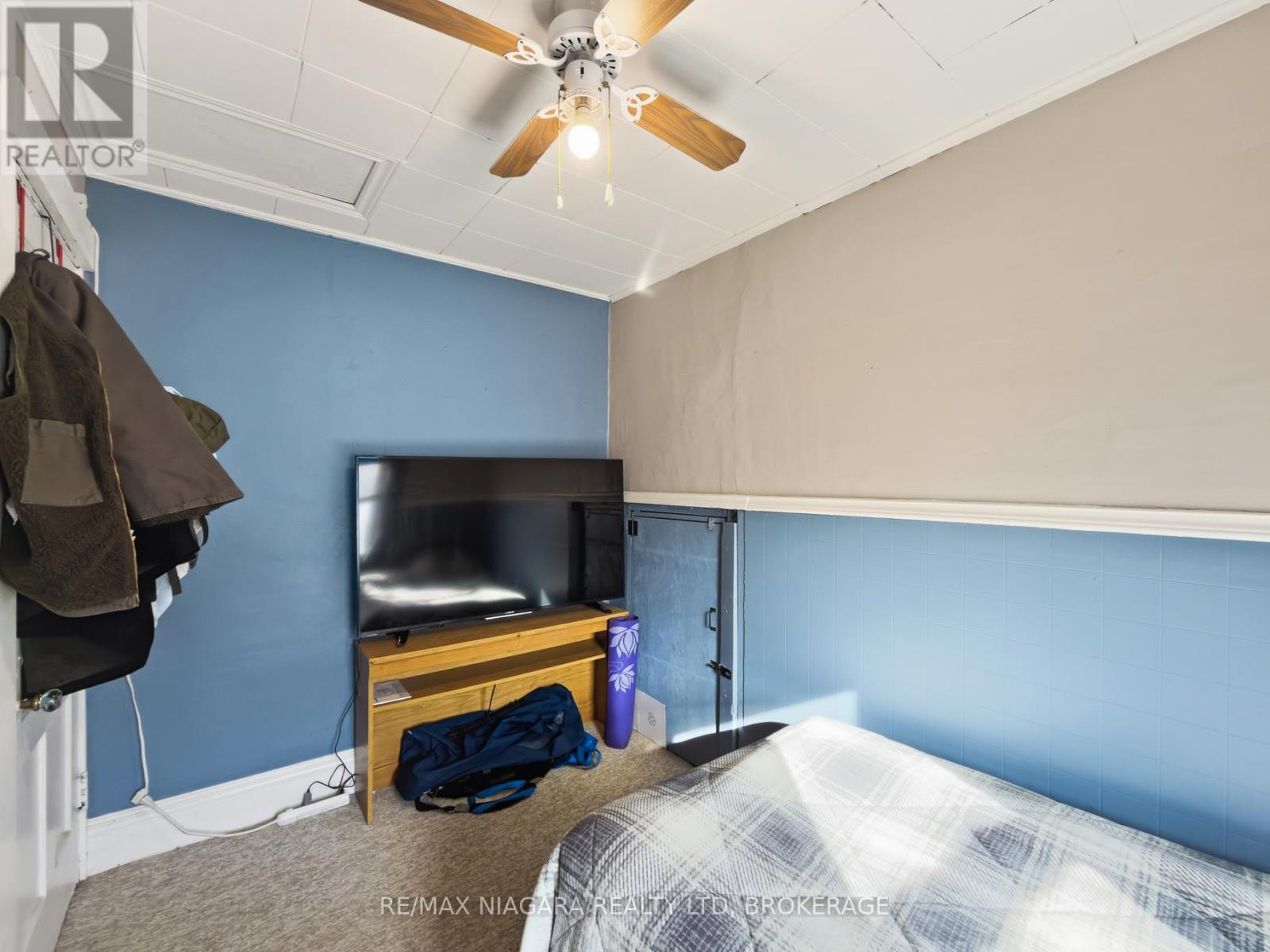 268 Emerick Avenue, Fort Erie (Central), Ontario  L2A 2W5 - Photo 22 - X12930258