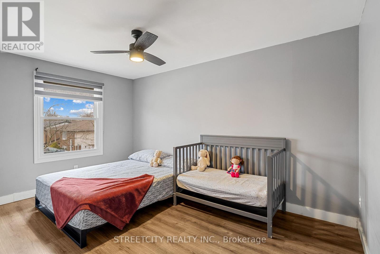 Photo 19 of 39 for 190 Spence Drive