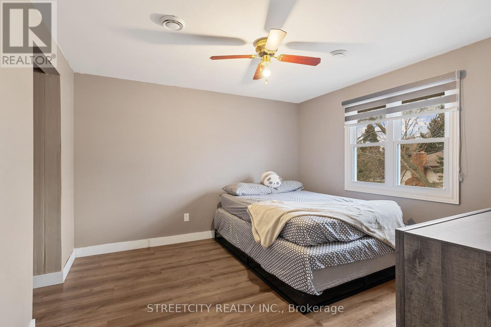 190 Spence Drive, Strathroy-Caradoc, Ontario  N7G 3T5 - Photo 17 - X12928480