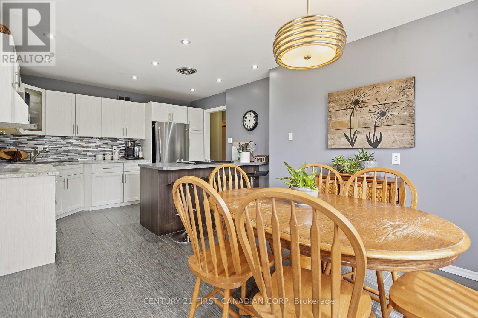 87 Grieve Place, London South, Ontario  N6E 3C9 - Photo 12 - X12928584