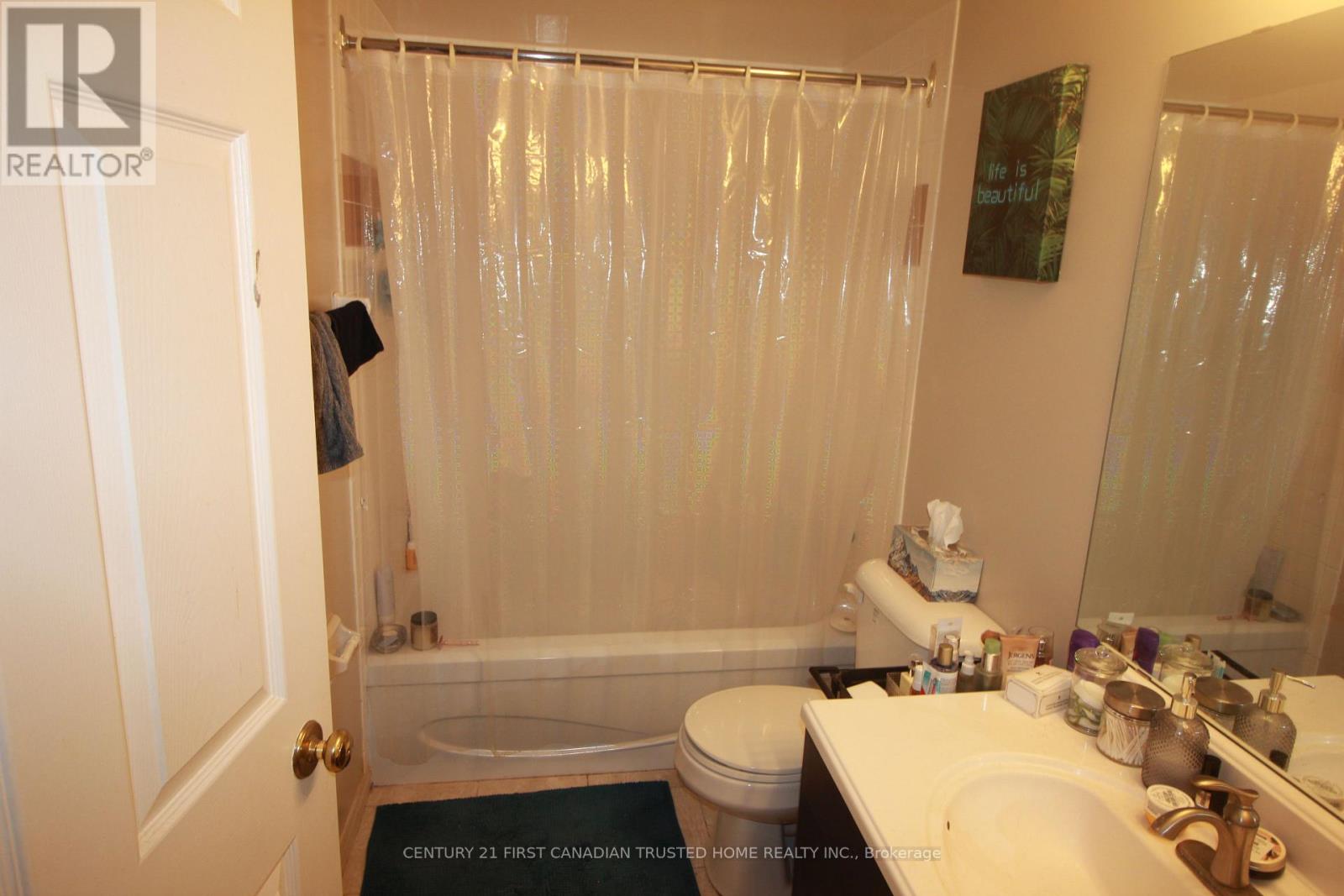 305 - 155 Kent Street, London East, Ontario  N6A 5N7 - Photo 14 - X12928766