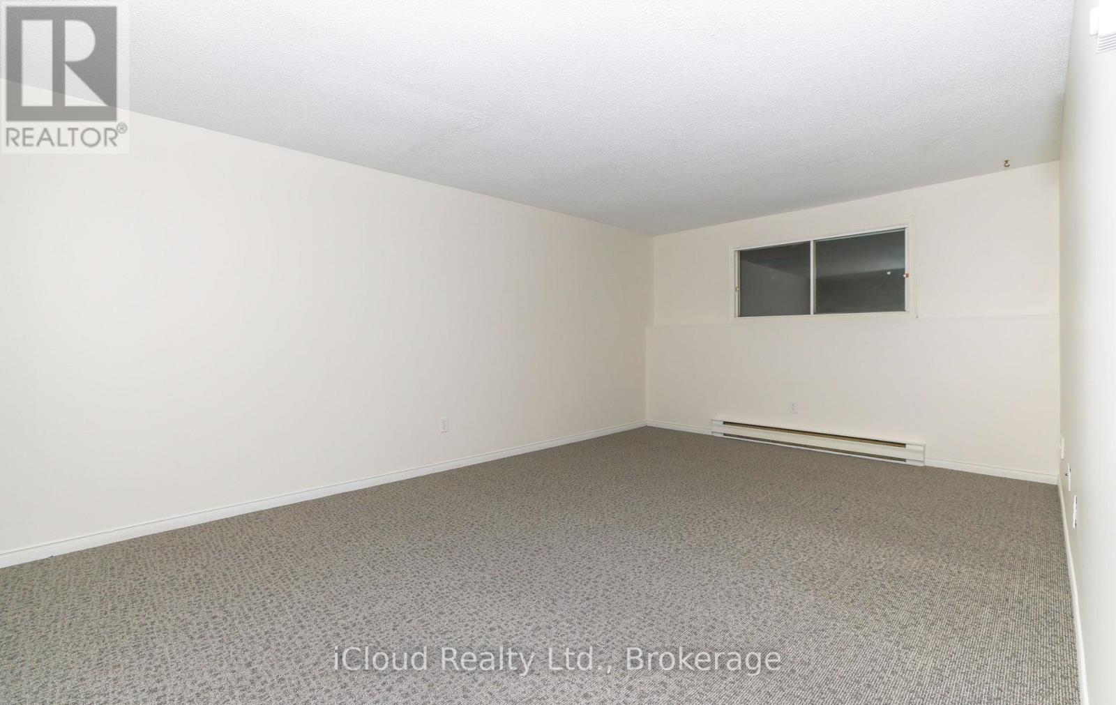 18 Quarry Drive, Orangeville, Ontario  L9W 3S6 - Photo 17 - W12837594