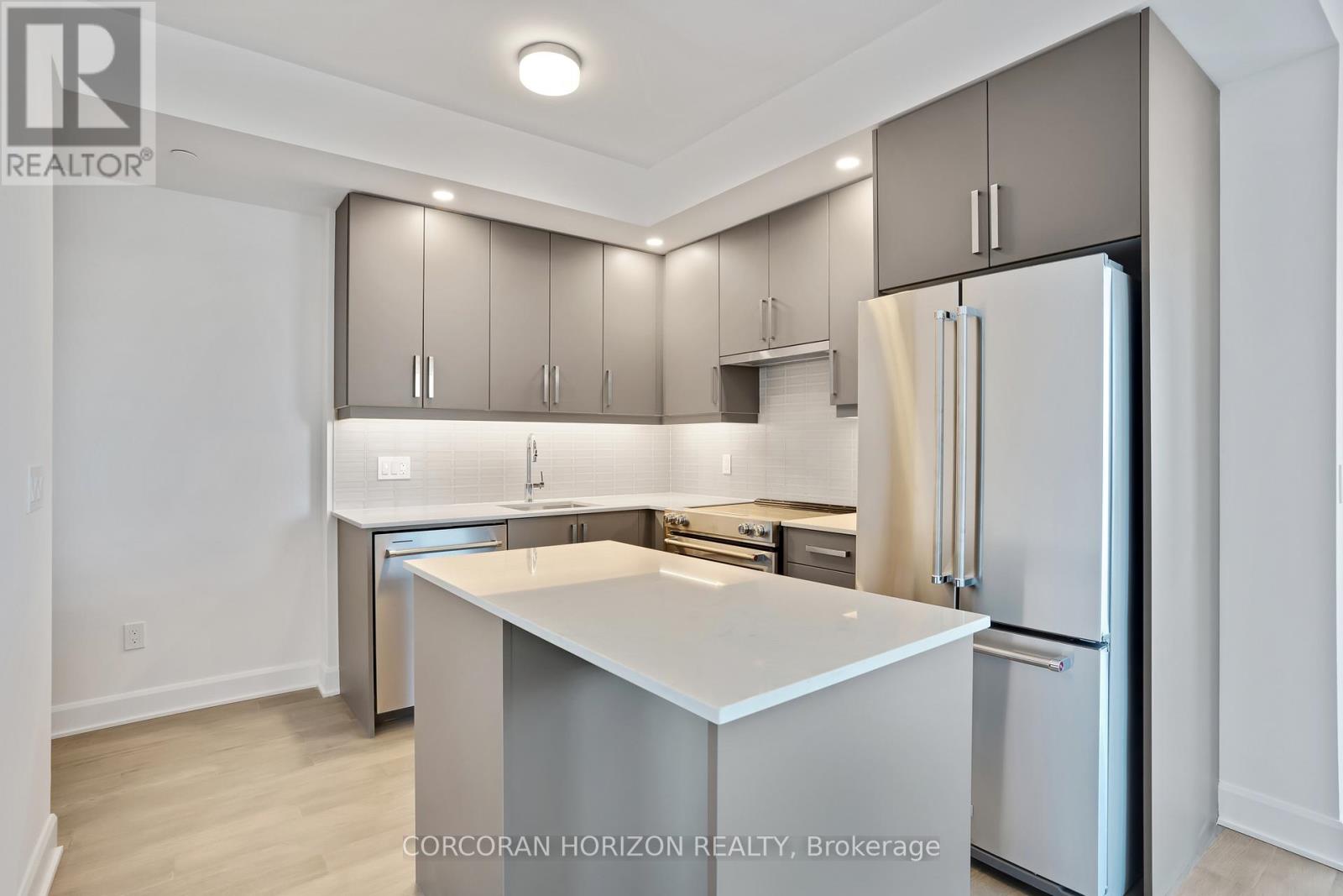 1013 - 3240 William Coltson Avenue, Oakville, Ontario  L6H 8C8 - Photo 18 - W12929050